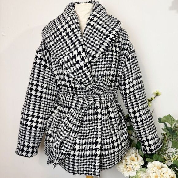 [BLANKNYC] | pure emotions jacket |  medium | nwt new | houndstooth puffer - Picture 1 of 15
